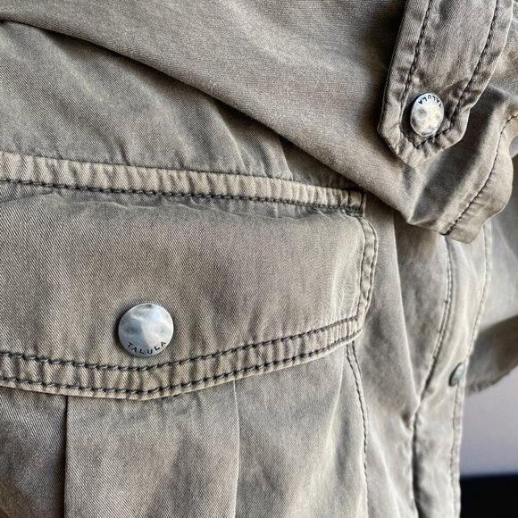 Aritizia Talula Trooper Utility Jacket - Grey - Picture 5 of 7